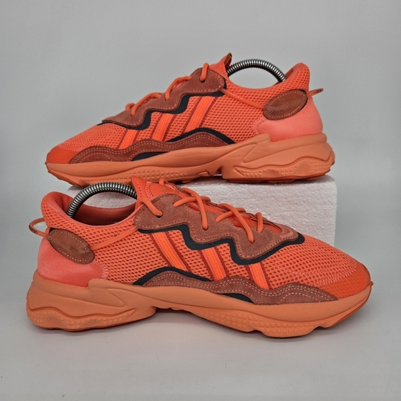 adidas Ozweego 'Bold Orange' Men's Running Shoes Size 10 - Picture 6 of 8